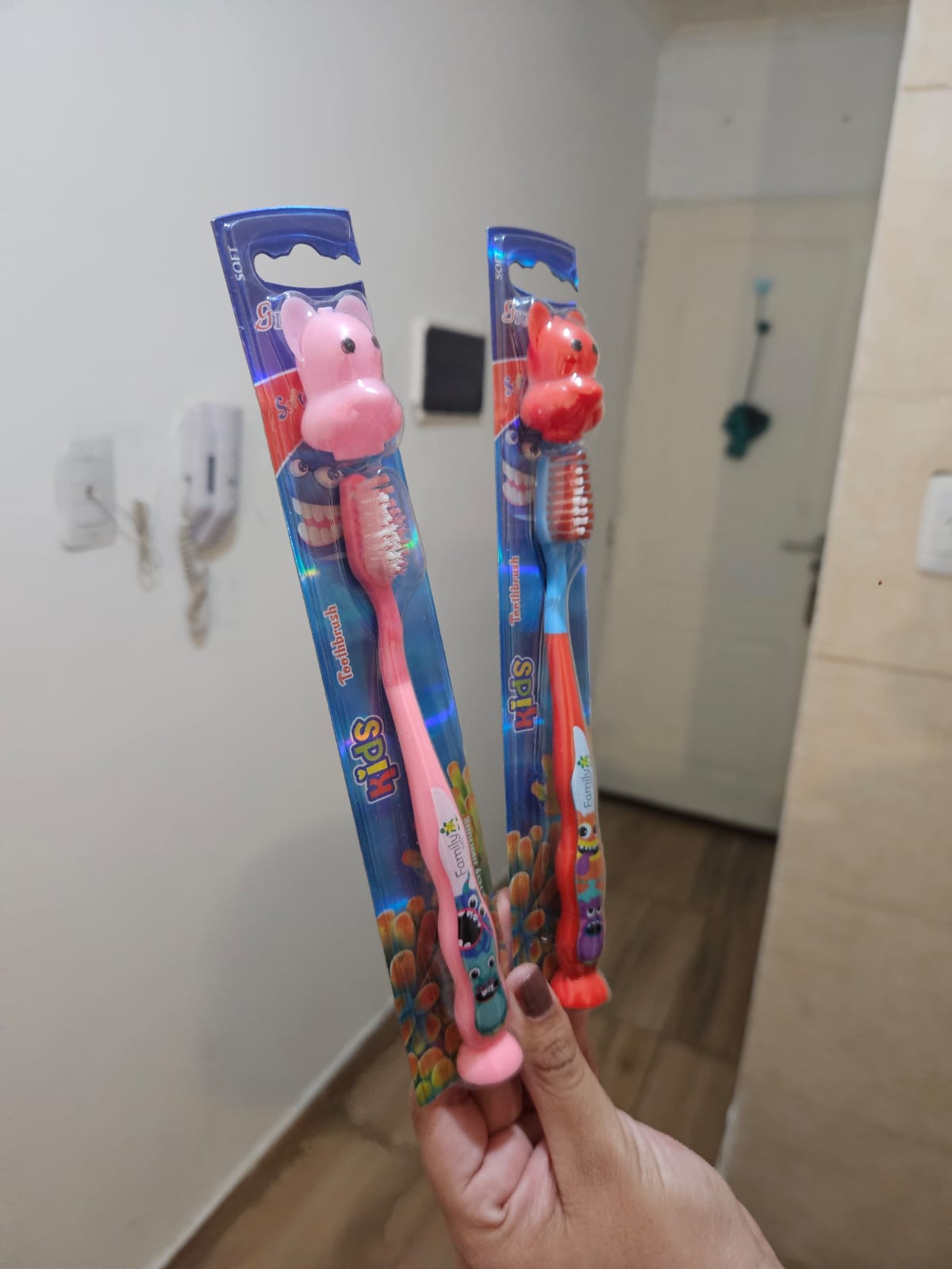 Cepillo de dientes marca Giuliana